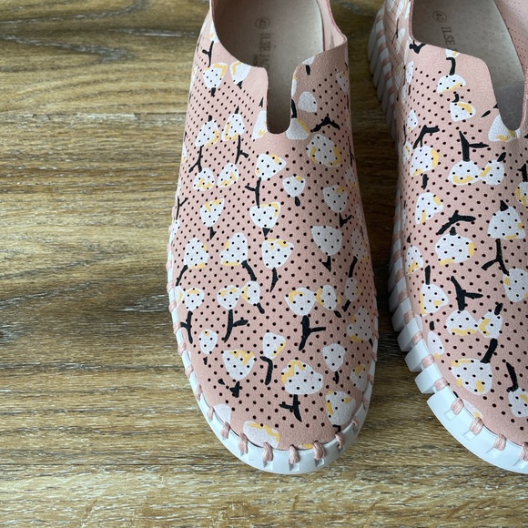 Ilse Jacobsen Hornak Tulip Perforated Flats in Rose NWOT - Picture 2 of 11